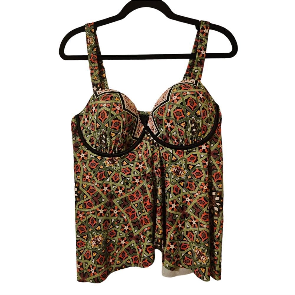 SWIMSUITS FOR ALL Flyaway Tankini Top Geometric Adjustable - Size 12